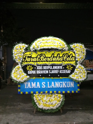 Papan Bunga Duka di Cintamulya